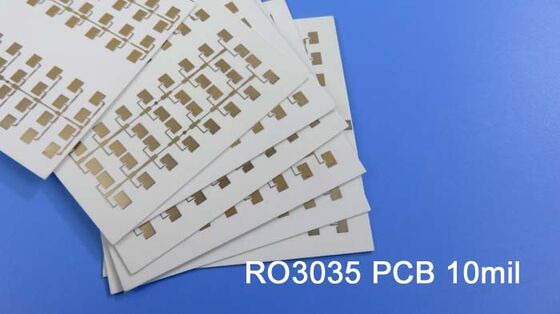 Χρυσός βύθισης πινάκων 10mil 0.254mm DK3.5 PCB RO3035 Rogers για την κεραία μπαλωμάτων