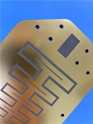 2-layer RF-30A PCB σε 20mil RF Laminate με πράσινο solder-mask
